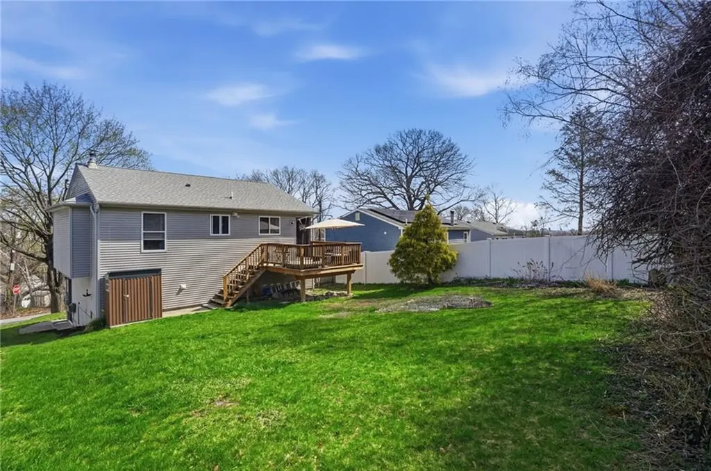 76 Myra Street Providence RI 02909