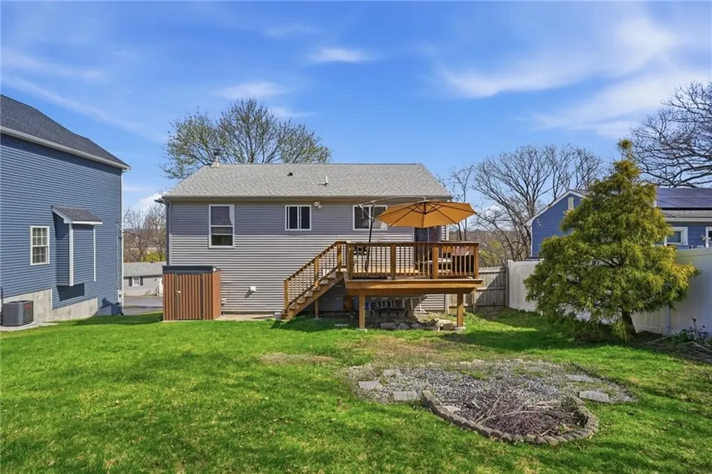 76 Myra Street Providence RI 02909
