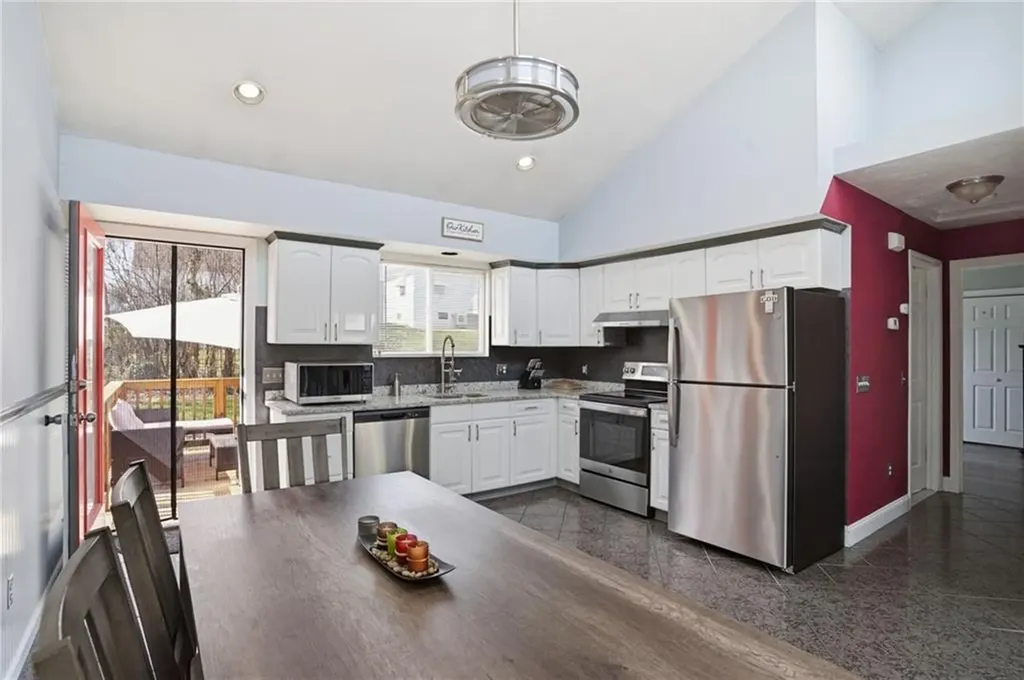 76 Myra Street Providence RI 02909
