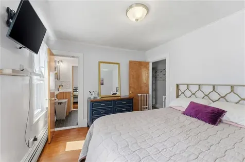125 Ivy Street East Providence RI 02914