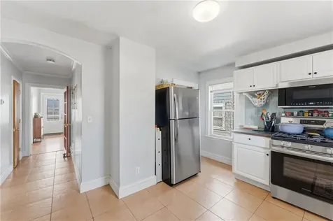 125 Ivy Street East Providence RI 02914