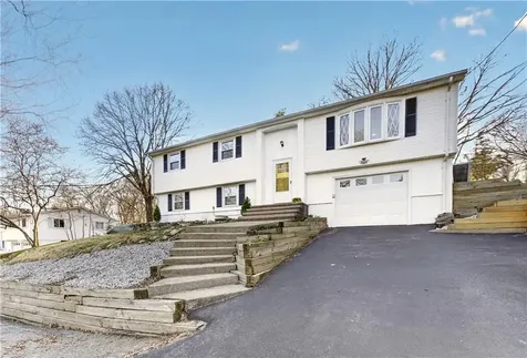 155 Birkshire Drive Warwick RI 02886