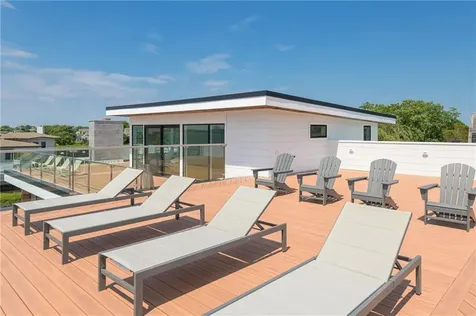 511 Ocean Avenue Newport RI 02840