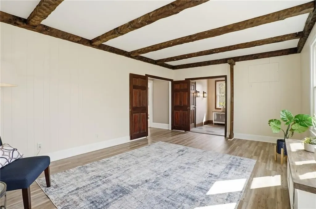 84 Crest Road North Smithfield RI 02896