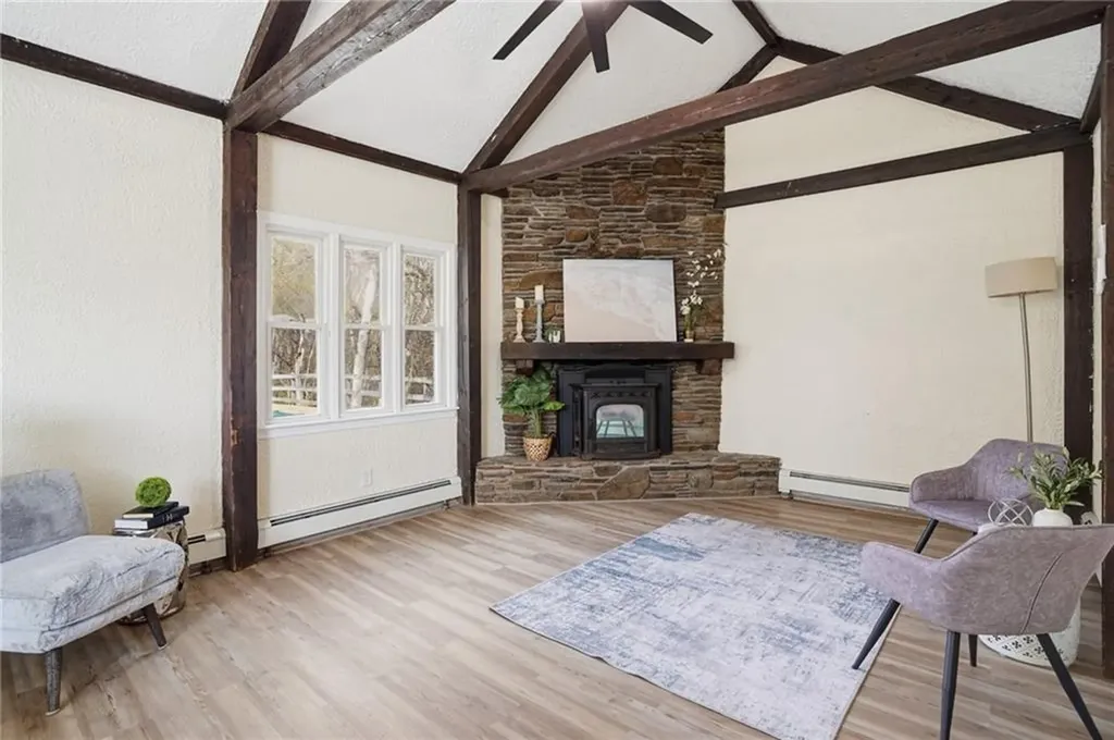 84 Crest Road North Smithfield RI 02896