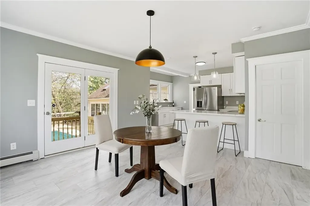 84 Crest Road North Smithfield RI 02896