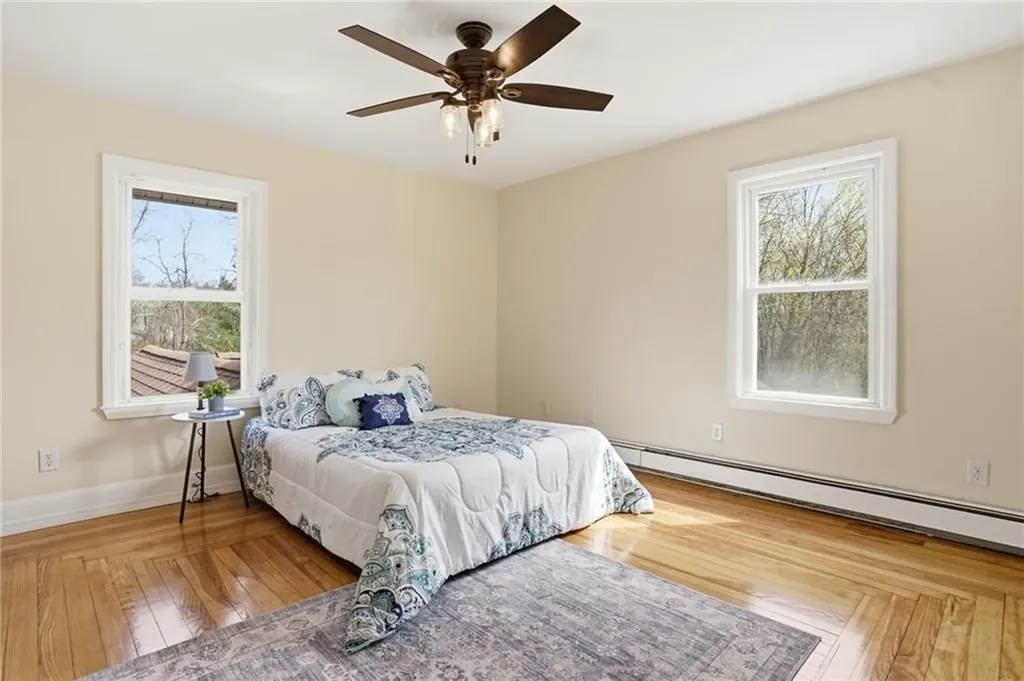 84 Crest Road North Smithfield RI 02896
