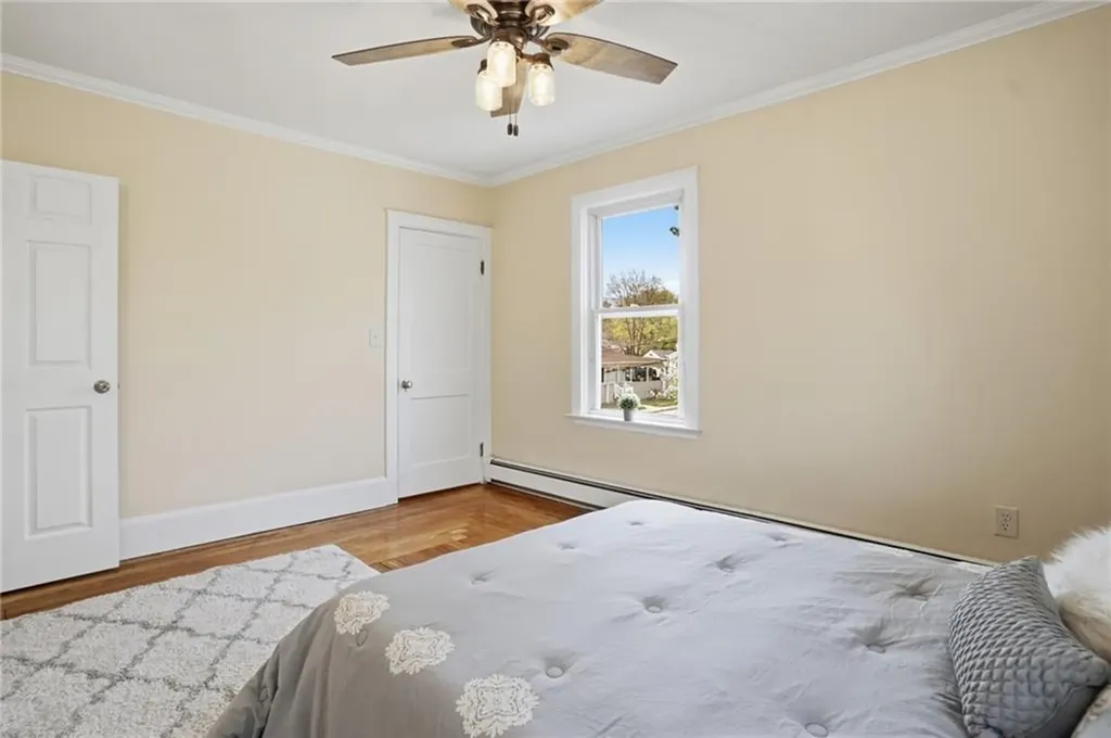 84 Crest Road North Smithfield RI 02896