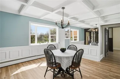84 Crest Road North Smithfield RI 02896