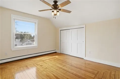 84 Crest Road North Smithfield RI 02896