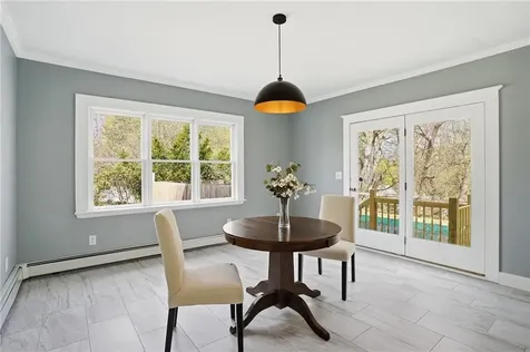84 Crest Road North Smithfield RI 02896