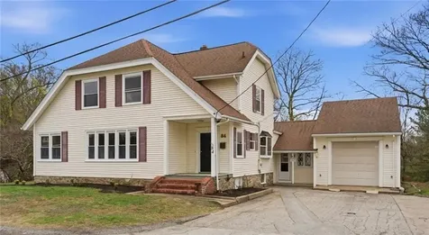 84 Crest Road North Smithfield RI 02896