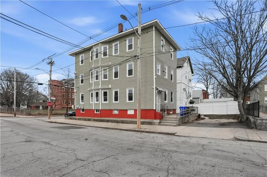 38 Mitchell Street Providence RI 02907