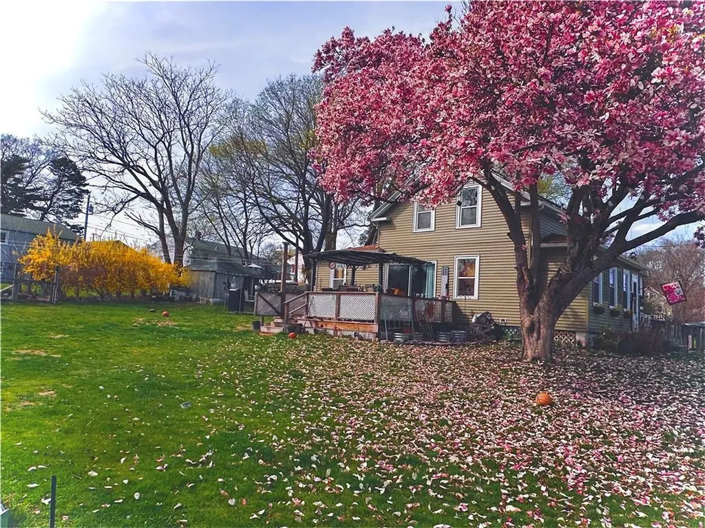 37 Aldrich Street West Warwick RI 02893