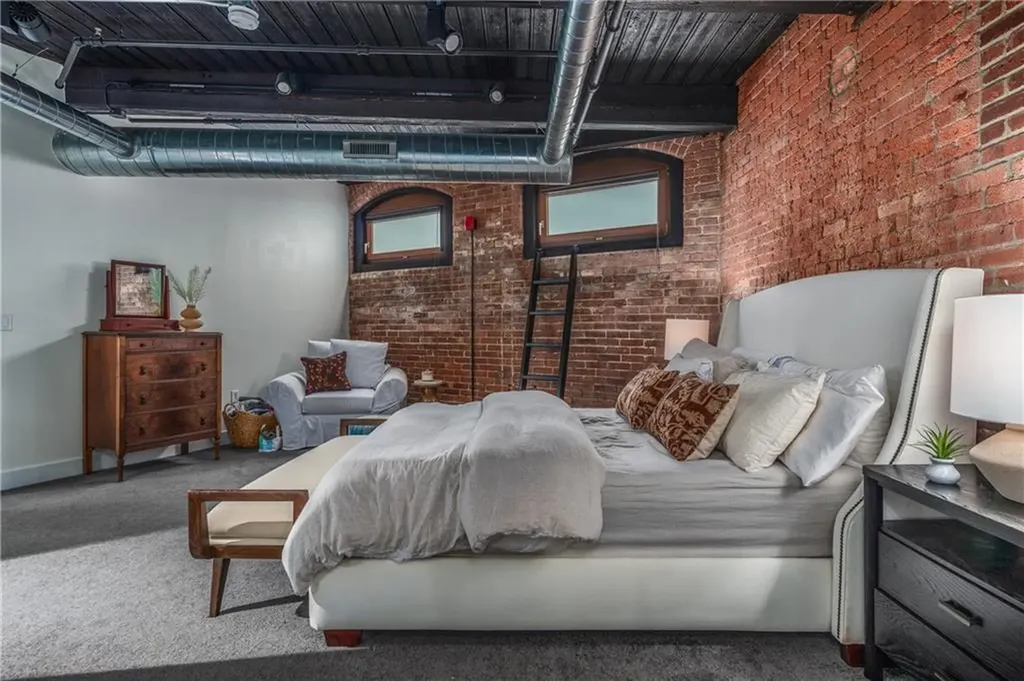 116 Chestnut Street Providence RI 02903