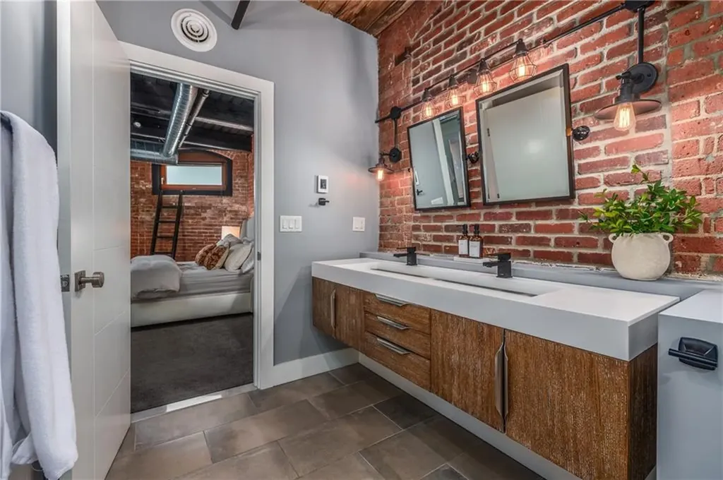 116 Chestnut Street Providence RI 02903