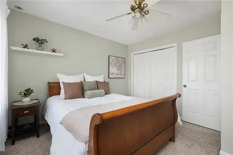 414 North Lane Bristol RI 02809