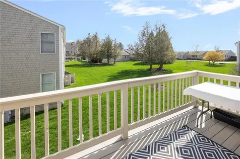 414 North Lane Bristol RI 02809