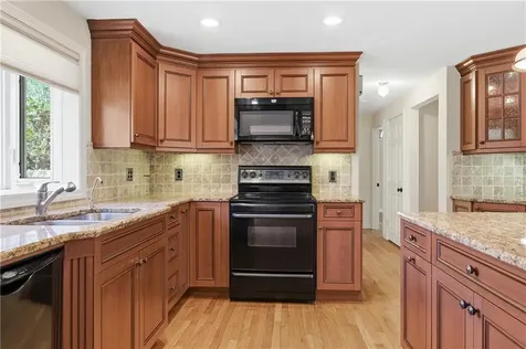 1 Thomas Drive Cumberland RI 02864