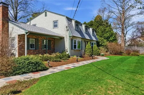 1 Thomas Drive Cumberland RI 02864