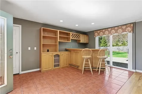 1 Thomas Drive Cumberland RI 02864