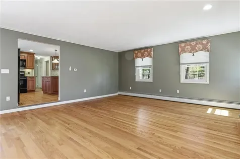 1 Thomas Drive Cumberland RI 02864