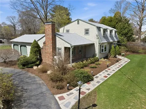 1 Thomas Drive Cumberland RI 02864