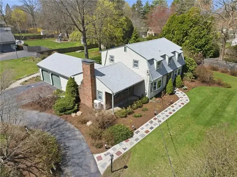 1 Thomas Drive Cumberland RI 02864