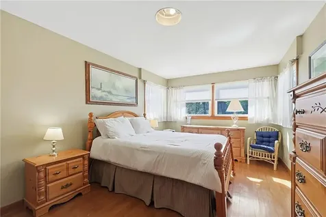 11 Katherine Road Woonsocket RI 02895
