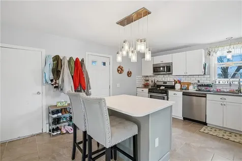 353 High Street Cumberland RI 02864