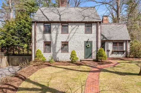 9 Knapton Street Barrington RI 02806