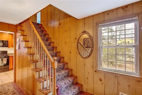 9 Knapton Street Barrington RI 02806