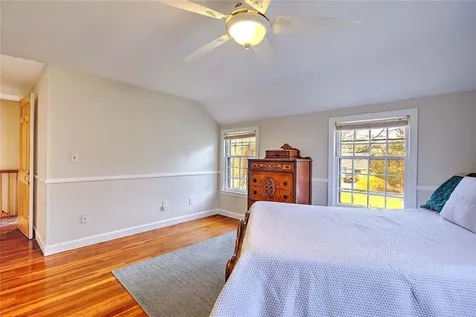 9 Knapton Street Barrington RI 02806