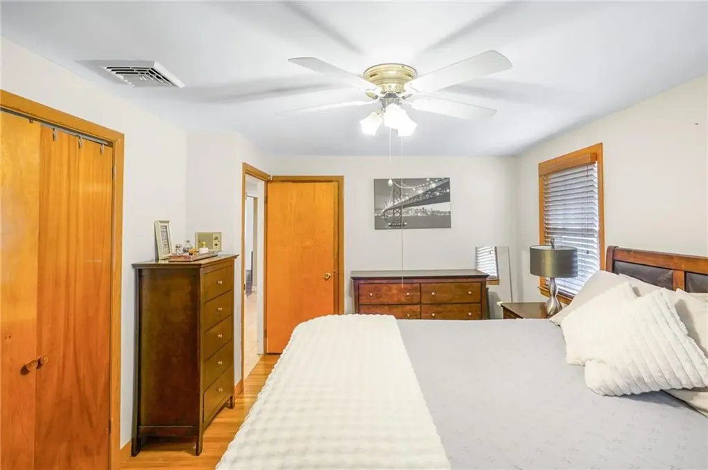 6 Longmeadow Drive North Providence RI 02904
