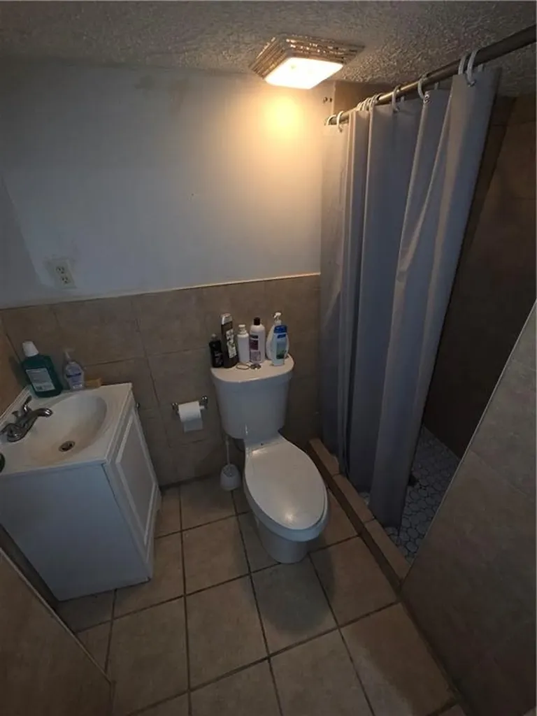 156 Lincoln Avenue Central Falls RI 02863
