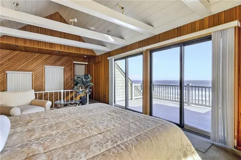 115 Atlantic Avenue Westerly RI 02891