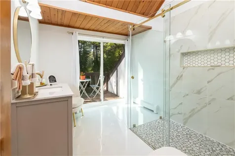 6 Running Stream Road Rehoboth MA 02769