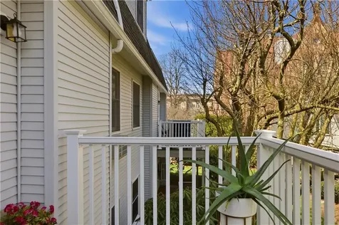 364 Bellevue Avenue Newport RI 02840
