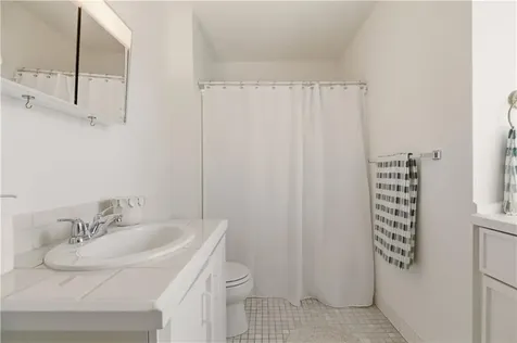 364 Bellevue Avenue Newport RI 02840