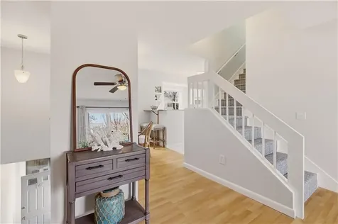 364 Bellevue Avenue Newport RI 02840