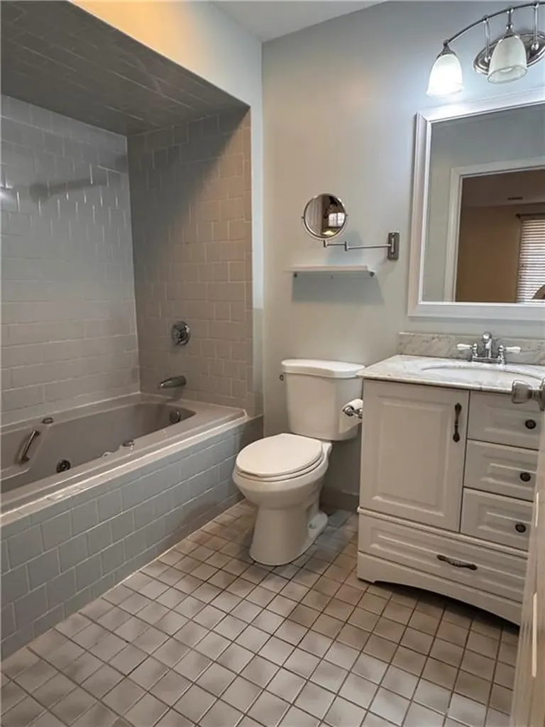 92 Trellis Drive West Warwick RI 02893