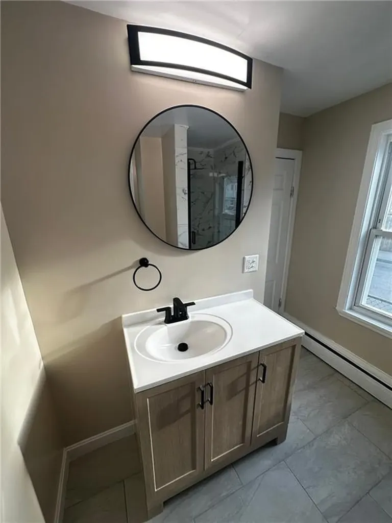 31 Bagley Street Pawtucket RI 02860