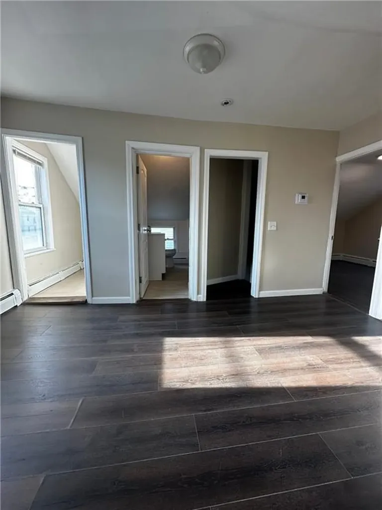 31 Bagley Street Pawtucket RI 02860