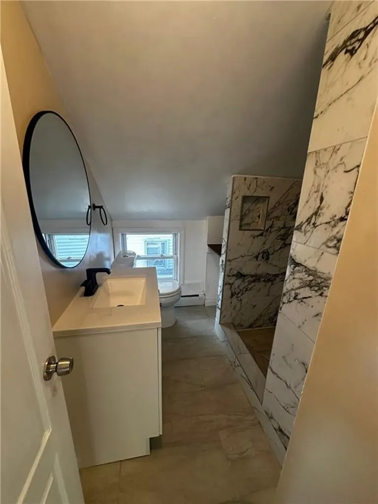 31 Bagley Street Pawtucket RI 02860