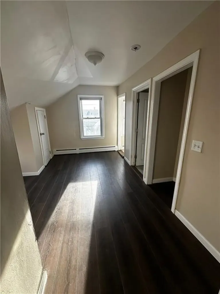 31 Bagley Street Pawtucket RI 02860
