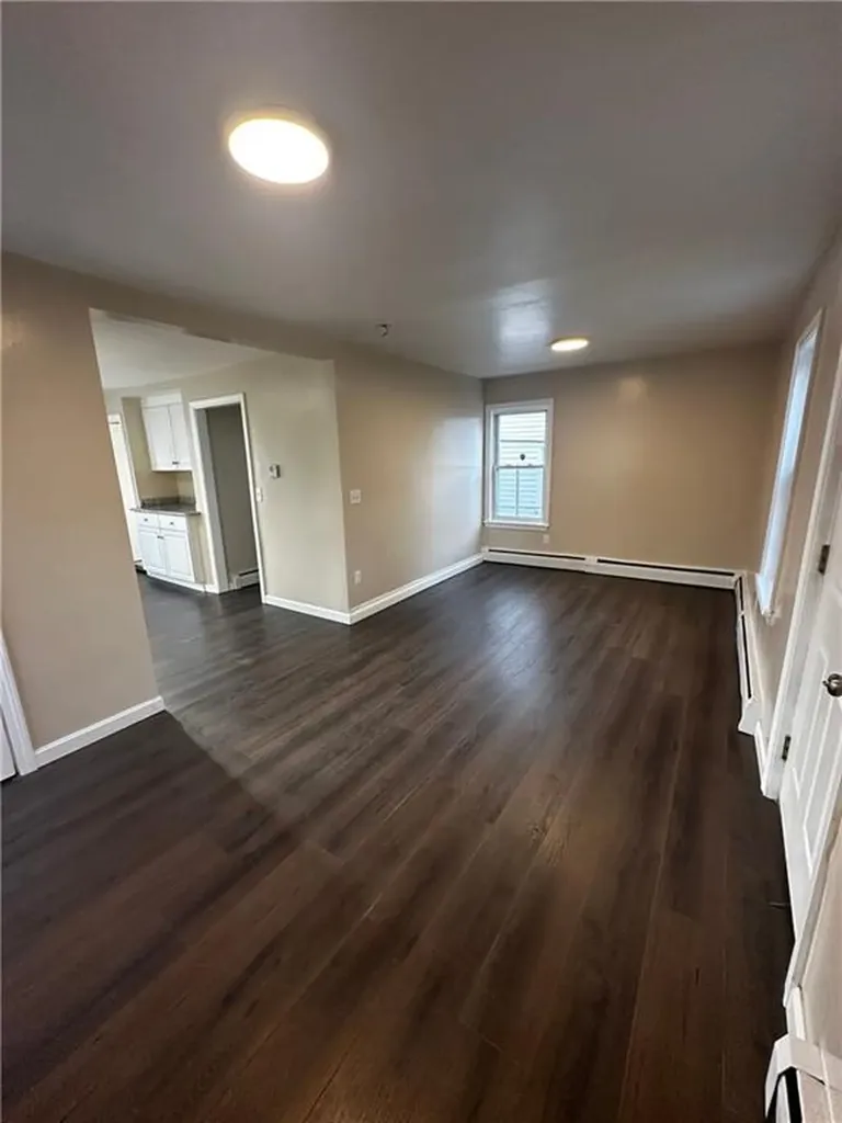 31 Bagley Street Pawtucket RI 02860