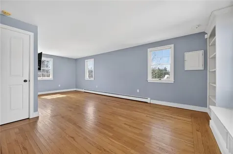8 Pasadena Avenue Westerly RI 02891