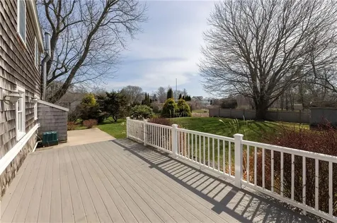 8 Pasadena Avenue Westerly RI 02891