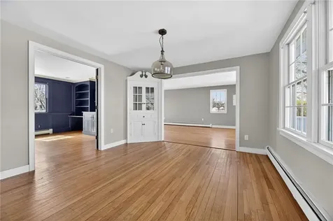 8 Pasadena Avenue Westerly RI 02891