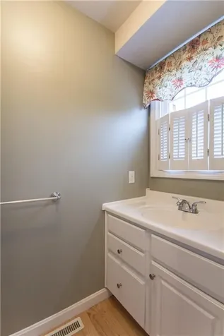 5804 Post Road Warwick RI 02818